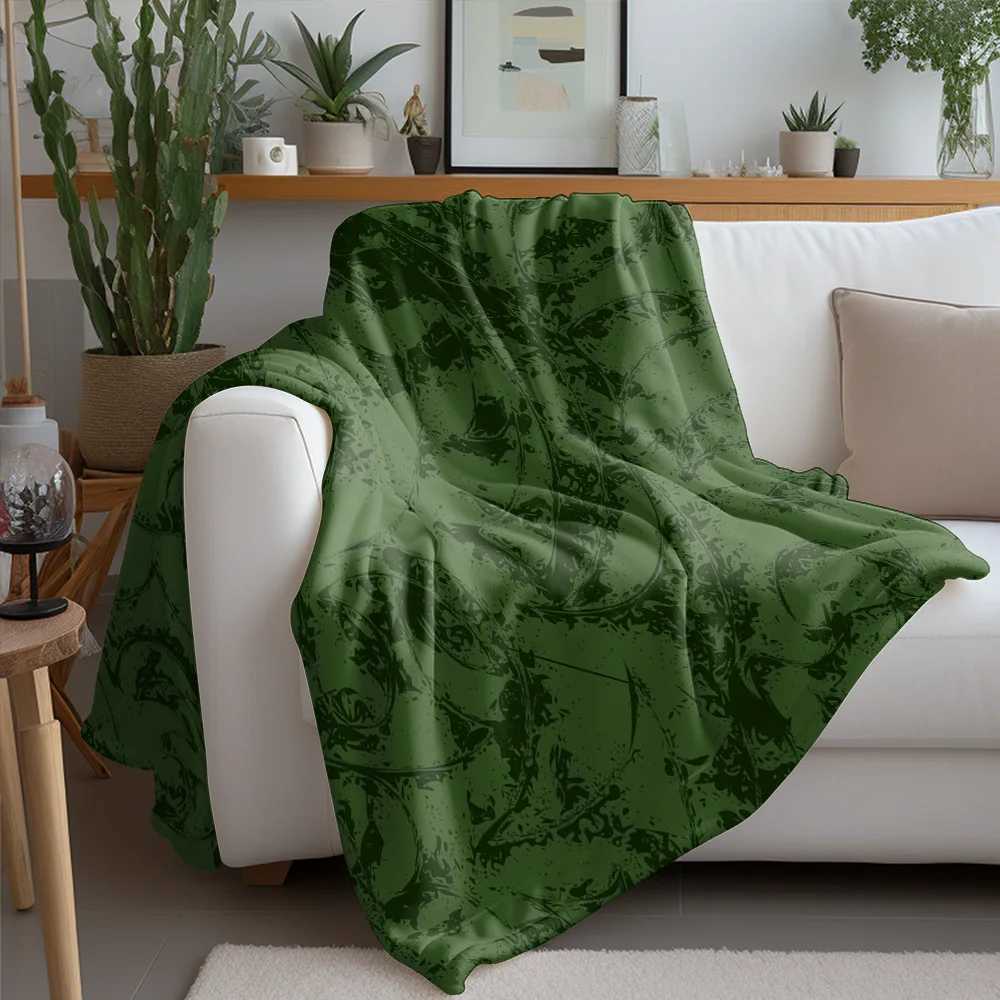 Dark Green Plaid Fleece Blanket Soft Throw Blanket for Sofa Bed Room Decoration Gift C251111