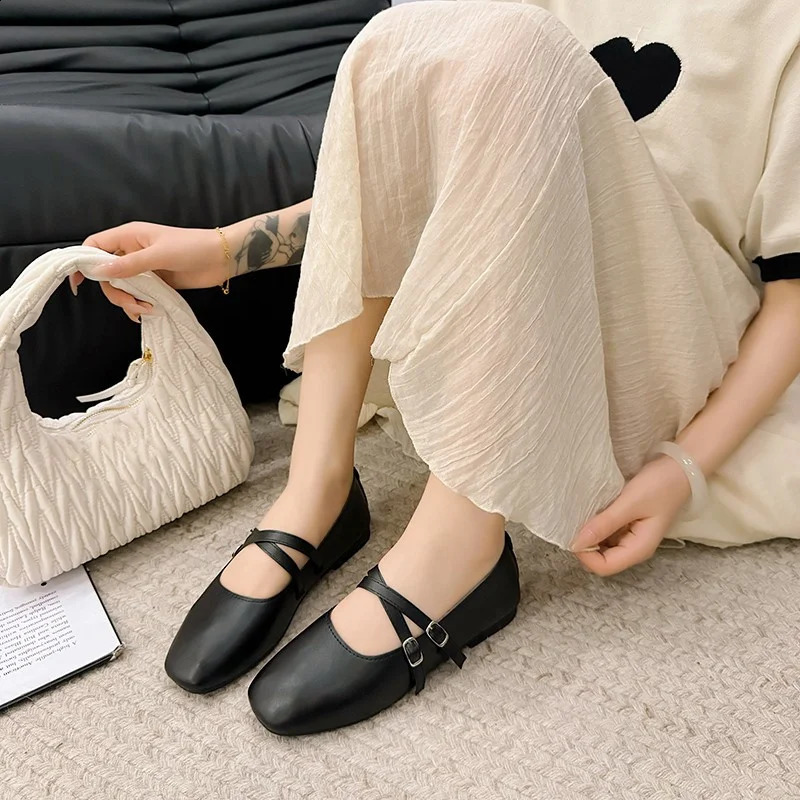 SpringSummer Elegant Retro Mary Jane Casual Flat Shoes Fashion Soft Comfortable Ballet Shoes Women Chaussure Femme 250410