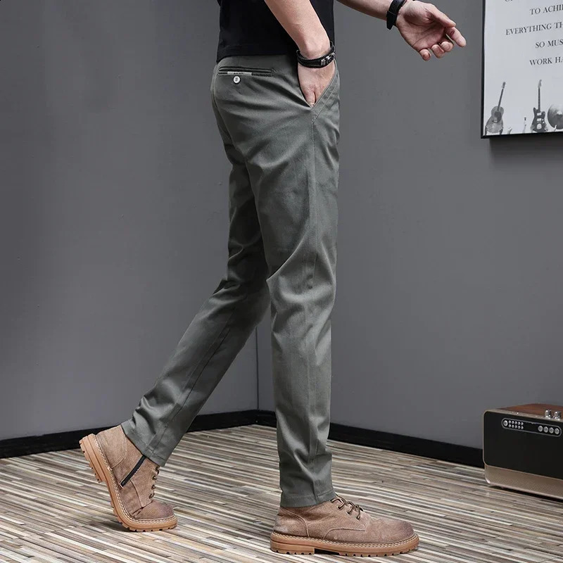 2024 SpringSummer Mens Casual Pants 978 Cotton Business Korean Fashion Slim Fit Elastic Grey Black Khaki Trouser 250411Z