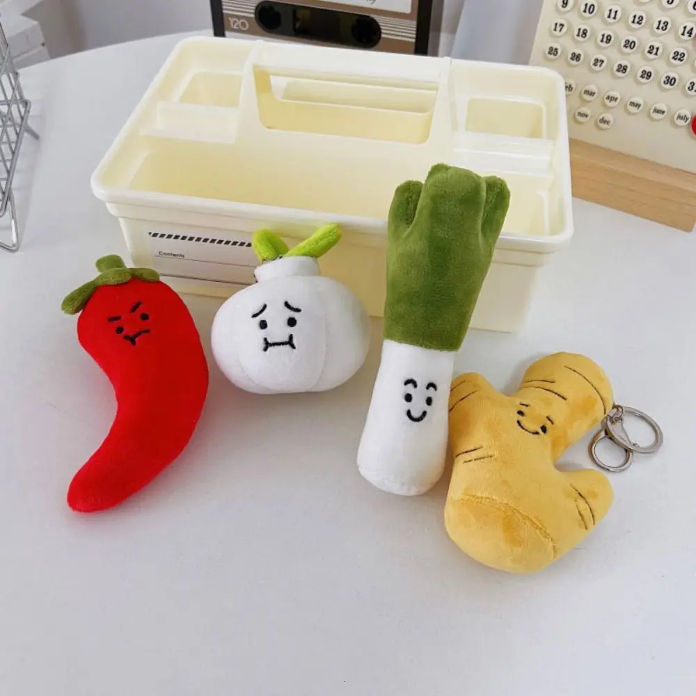 Vegetable Stuffed Plush Doll Toy Ginger Garlic Green Onion Pepper Key Chain Soft Plush Toy Pendant Children Kids Gifts 251110