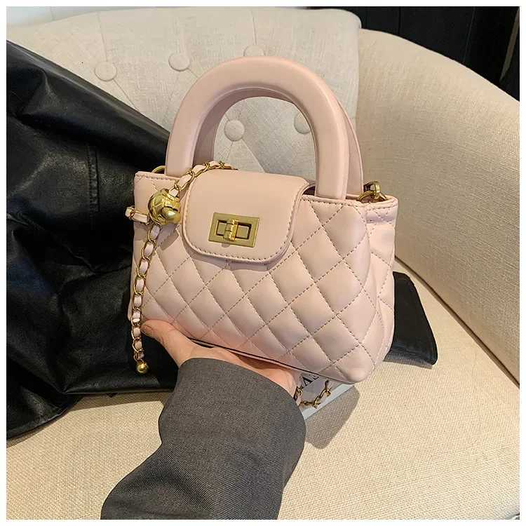 Fashionable Versatile Small Square Handbag 2025 New Commuter Crossbody Bag Shoulder Bag Handbag Polyester Fiber Interior ZipperT251110