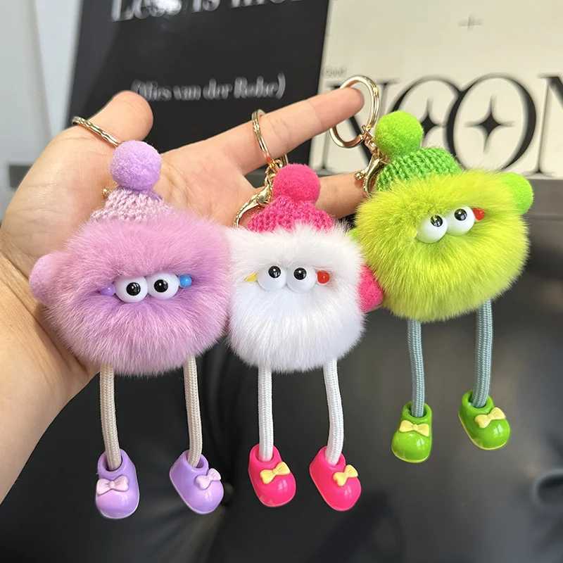 Cute fluffy fur fluffy keychain soft plush ball keychain car keychain female charm bag small brick pendant jewelry W250411