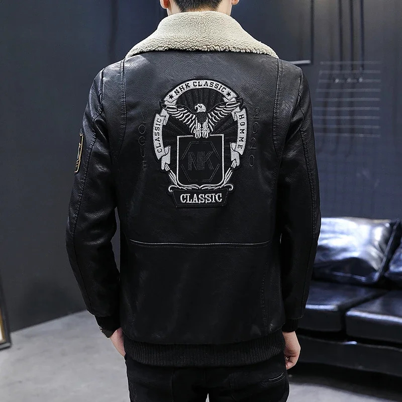 Faux Leather Jacket Men Fashion Badge Patches Male Thicken Pu Jackets Winter Fur Collar Plush Lining Motorcycle Moto Coat Men 251106