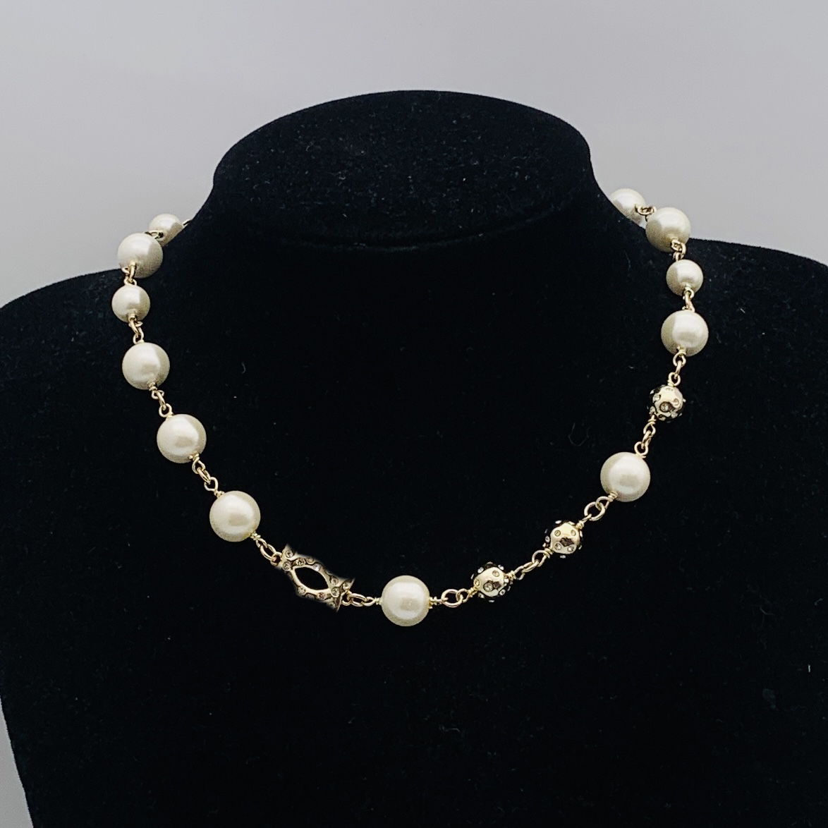 Silver Luxury Brand Designers necklace Geometric Famous Women Round Crystal Rhinestone Pearl necklace Wedding White Pendant Earring Diamond