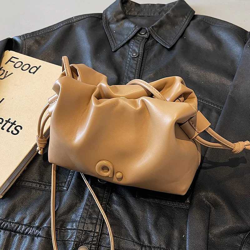 Versatile Crossbody Bag for Women Shoulder Bags Cloud Drawstring Purse and Handbags Designer Bags Bolsos De Mujer T251110