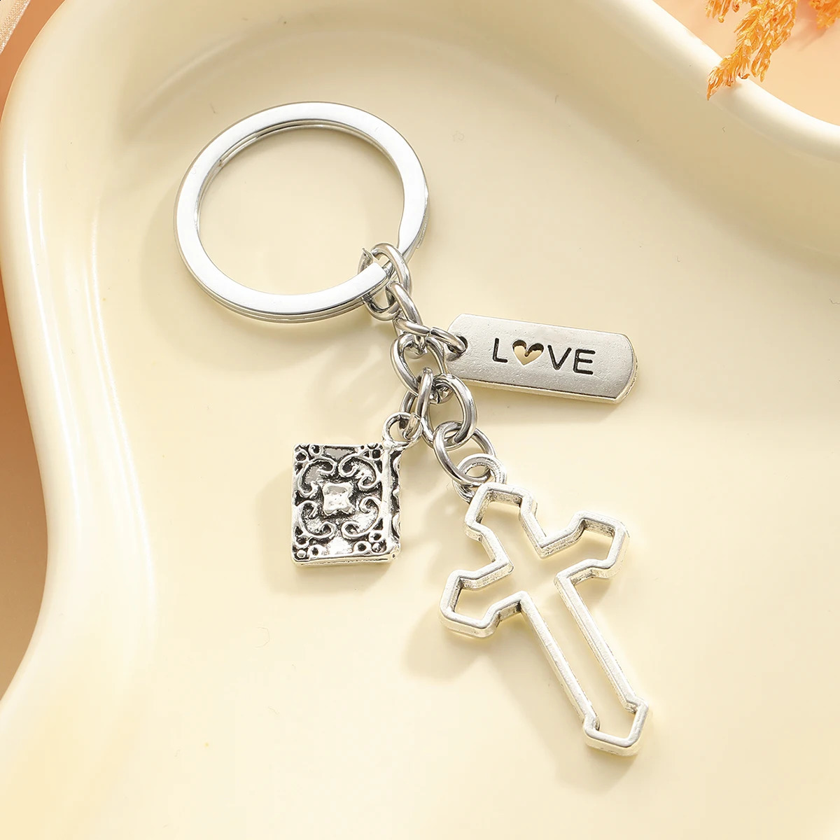 20 cross Holy Bible keychains for bags small gift keychains jewelry car keychain accessories 250409