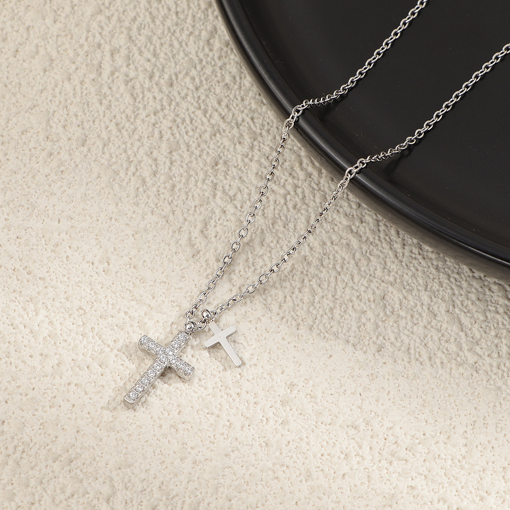Luxury Titanium SteelCubic Zirconia Double Cross Pendant Necklace Religious Charm 18K Gold Silver CZ Crystal Neckalce Diamonds Christian Necklace Jewe