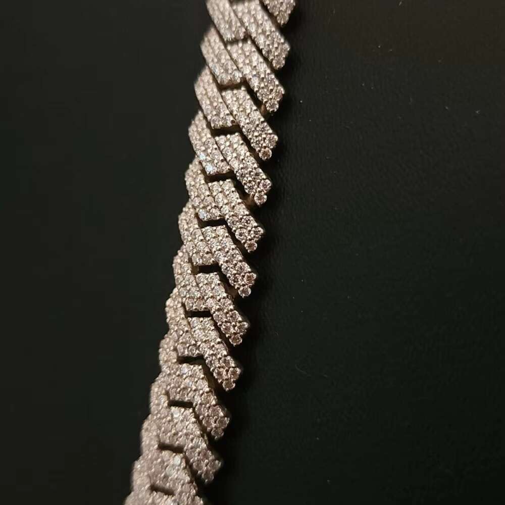 10mm Customizable Iced Out Moissanite Diamond Cuban Link Chain 925 Sterling Silver Hiphop Moissanite Cuban Chain