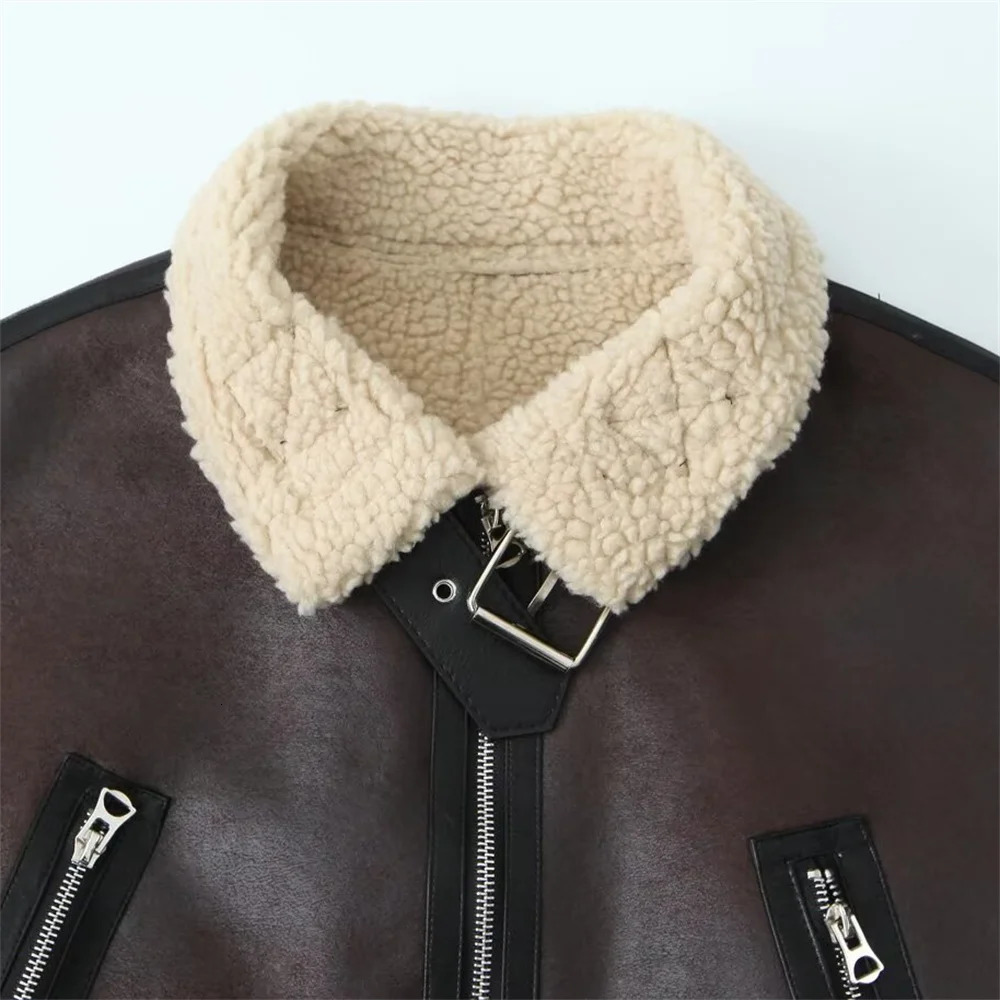 Womens Jacket Long Sleeve Collar Zipper Style Autumn Warm and Windproof Motorcycle Double sided Short Coat 251105