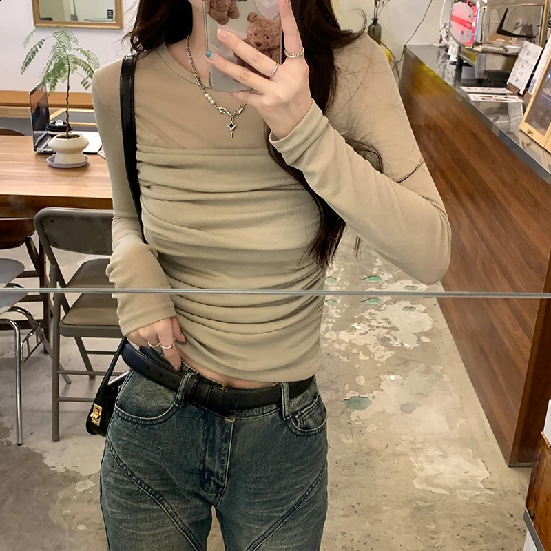 Spring and summer mesh womens short sleeved Tshirt 2025 Oneck casual bottom Korean ultrathin top 250411Z