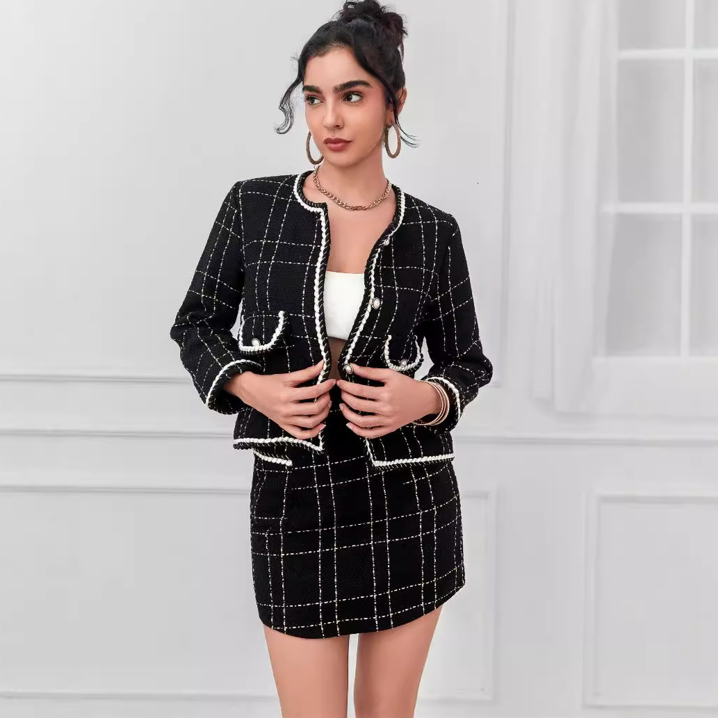 Light luxury socialite temperament 2025 new women's spring Hepburn style and slimming coarse floral skirt two-piece set