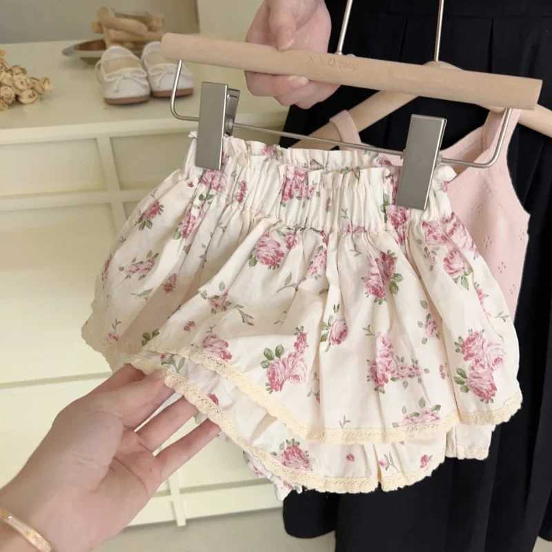 Korean Children 2025 New Fashion Summer New Girl Sleeveless Top Sweet Flower Skirt Set Cotton Sweet Girl Clothing SetXJ250410