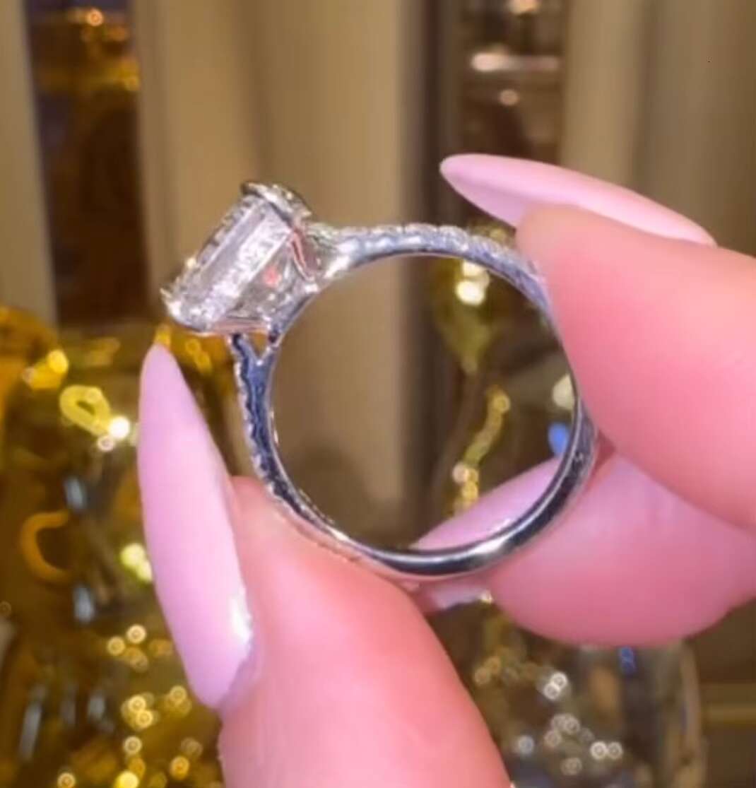 VVS D Color IGI Certificated Lab Grown Diamond 5CT Radiant Cut Ring Engagement Ring 10K 14K 18K Gold Gift for Women