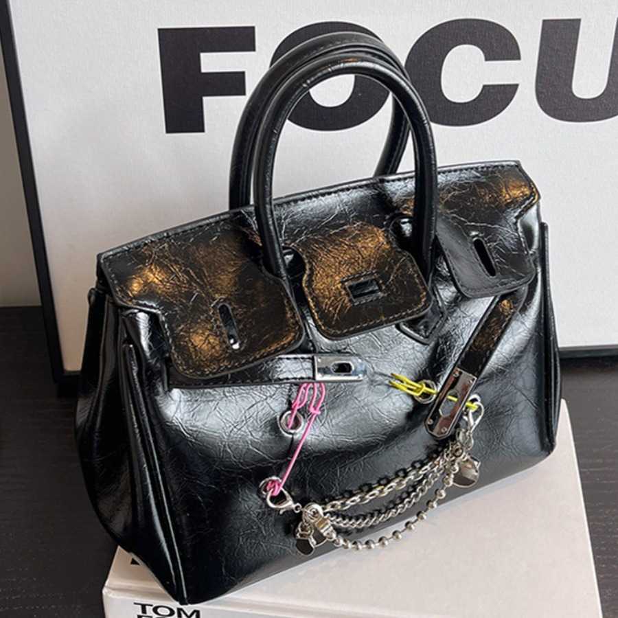High quality large capacity for womens new trend fashionable and versatile crossbody bag popular handbag bigclothfgg22