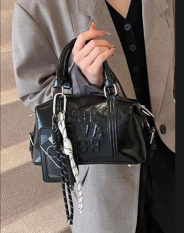 Top-Handle For Women Brand Designer Crossbody Bags With Pendent Large Capacity Pillow Bag Boston Purses And Handbag