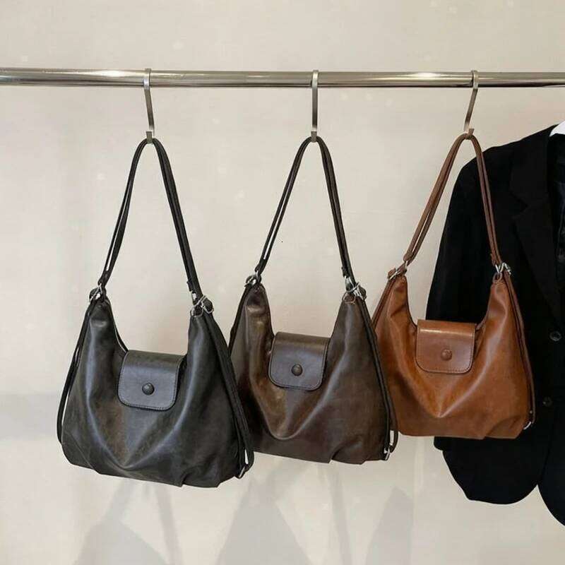 Vintage Large-Capacity Autumn And Winter Commuting Backpack, Single-Shoulder Tote Bag, No Pendant