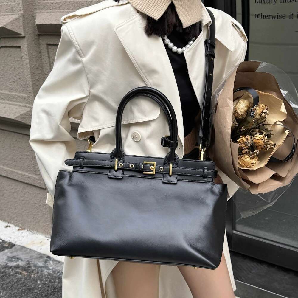 Motingsome Retro Fashion Genuine Leather Bag For Women Shoulder Satchel Designer Handbag Crossbody Large Capacity Tote