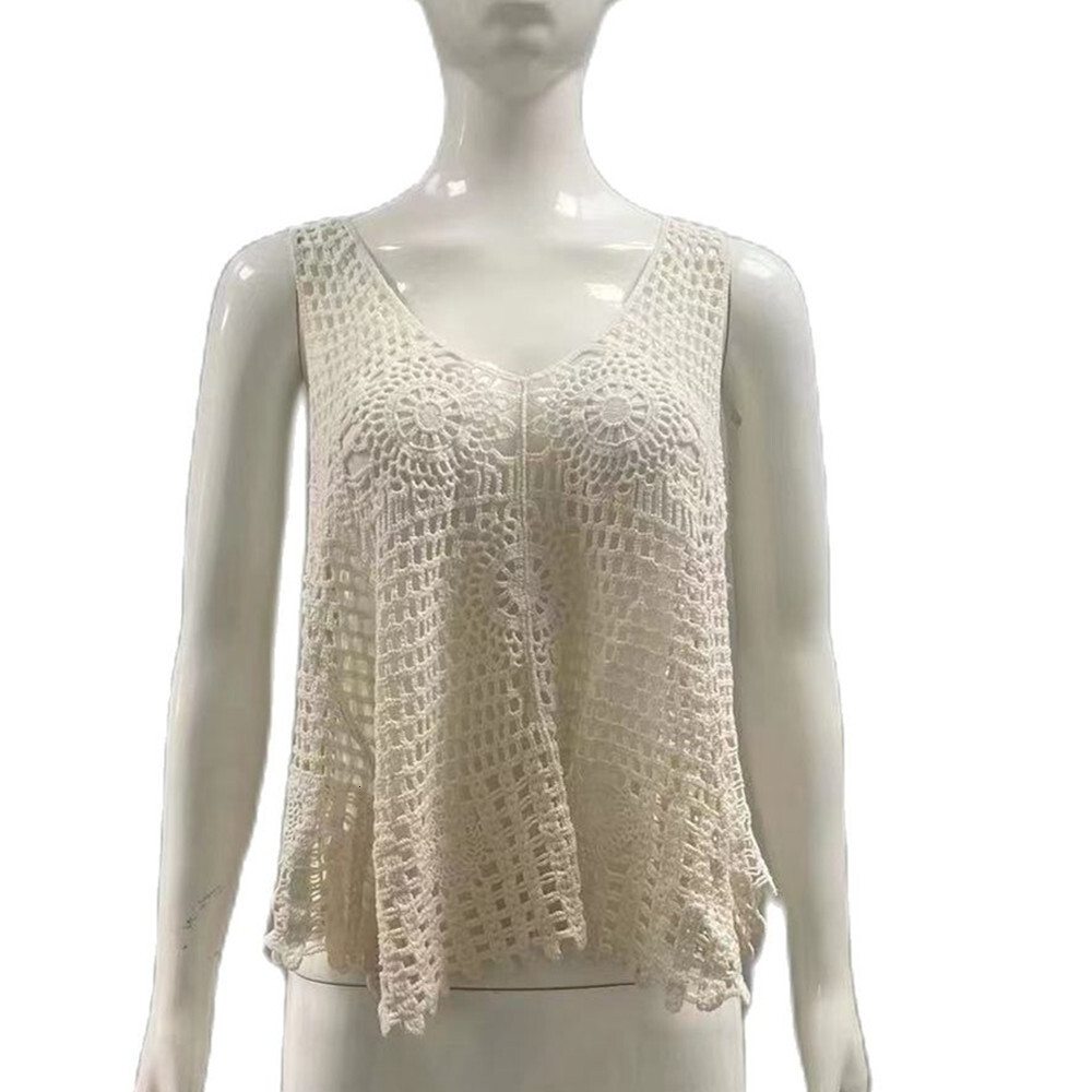 Oversized women's V-neck hollowed out beach cover with outer top 2025 summer fat mm lace shirt for women