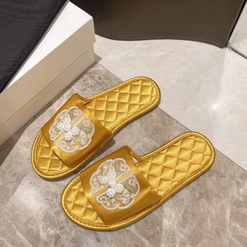 New free delivery summer fashion new Chinese flat bottomed home cool mop light black red designer women sizes 35-40