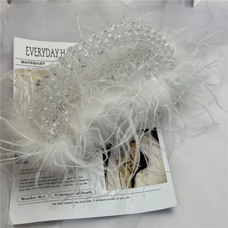 XMESSUN Acrylic Crystal Bag Ostrich Feathers Handbag for WomenFashion Handmade Wedding Party Evening Purse 251106