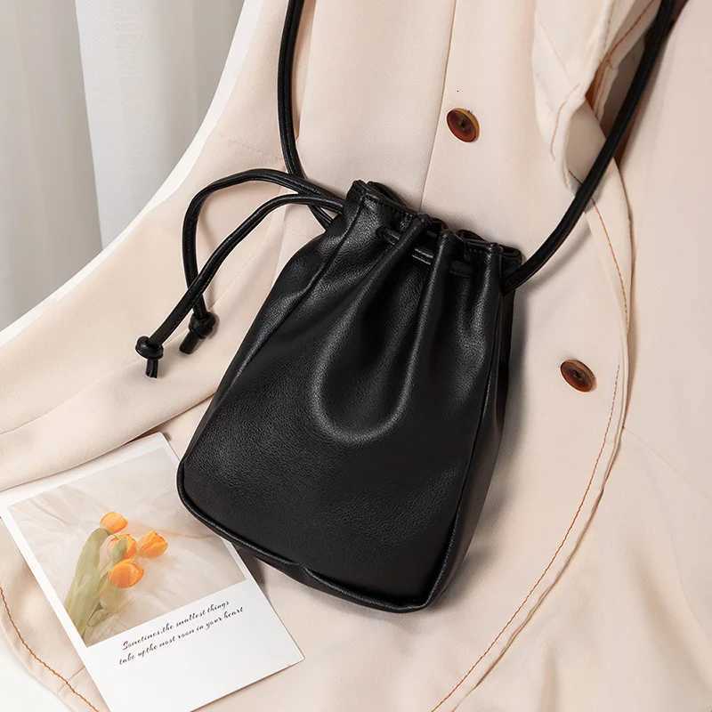 Casual Drawstring Bag Style Women Crossbody Bag Candy Color Lady Mini Bucket Bag for Mobile Phone Female Shoulder Purse WalletT251110