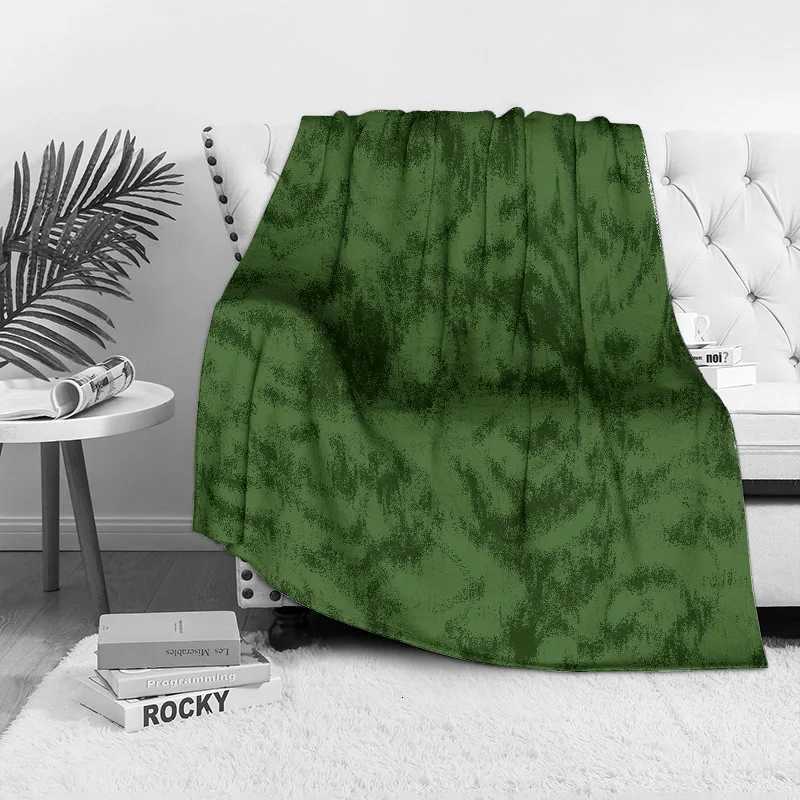 Dark Green Plaid Fleece Blanket Soft Throw Blanket for Sofa Bed Room Decoration Gift C251111