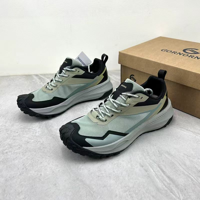 Men's and women's casual mountaineering couple's same style anti-skid hiking outdoor running shoes; cross-country.