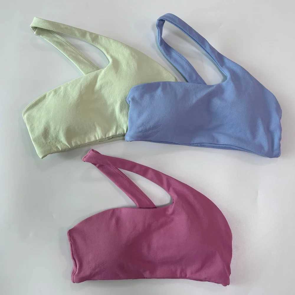 2 Lanyi edited seamless yoga sets with leaves one shoulder bra high waisted gym shorts running clothes activity clothesW250411