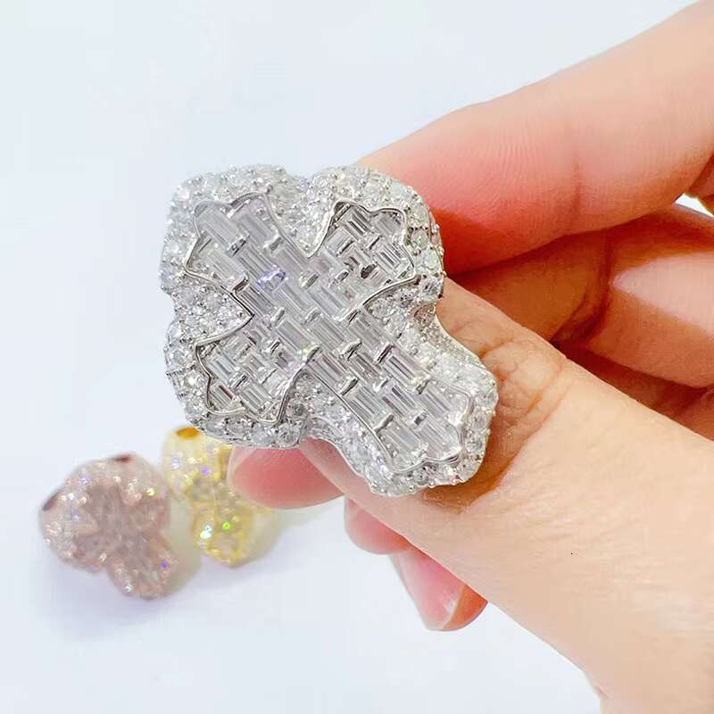 Fully Iced Out Jewelry Hip Hop Ring Gold Plated 925 Sterling Silver Vvs Baguette Moissanite Diamond Cross Ring