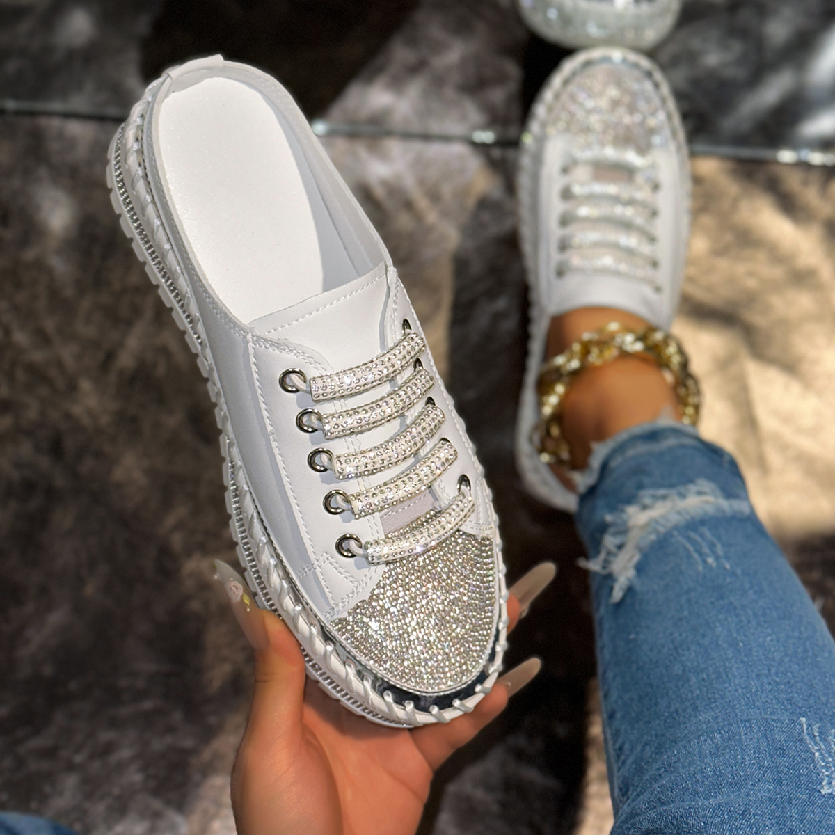 Women's Shiny Water Diamond Luxury Shoes Spring and Autumn Casual Sports Shoes Women Fashion Flat Shoes Designer Lace up Slippers Zapatos Mujer