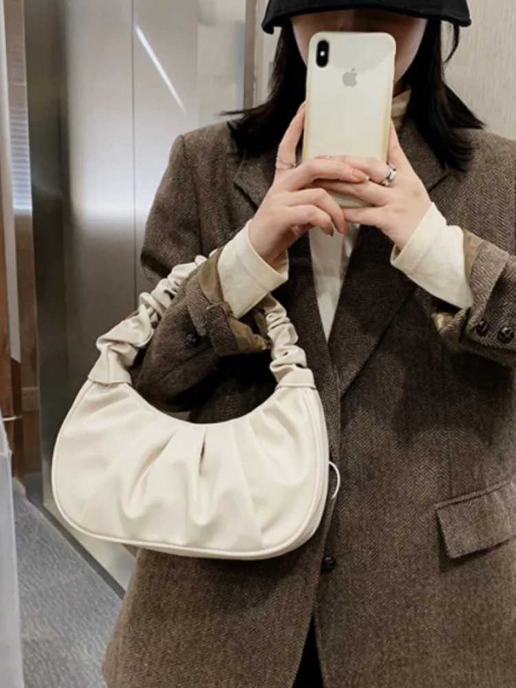 Fashion pleated womens handbag PU cloud bag casual tote bag shopping shoulder bag womens handbagT2504112