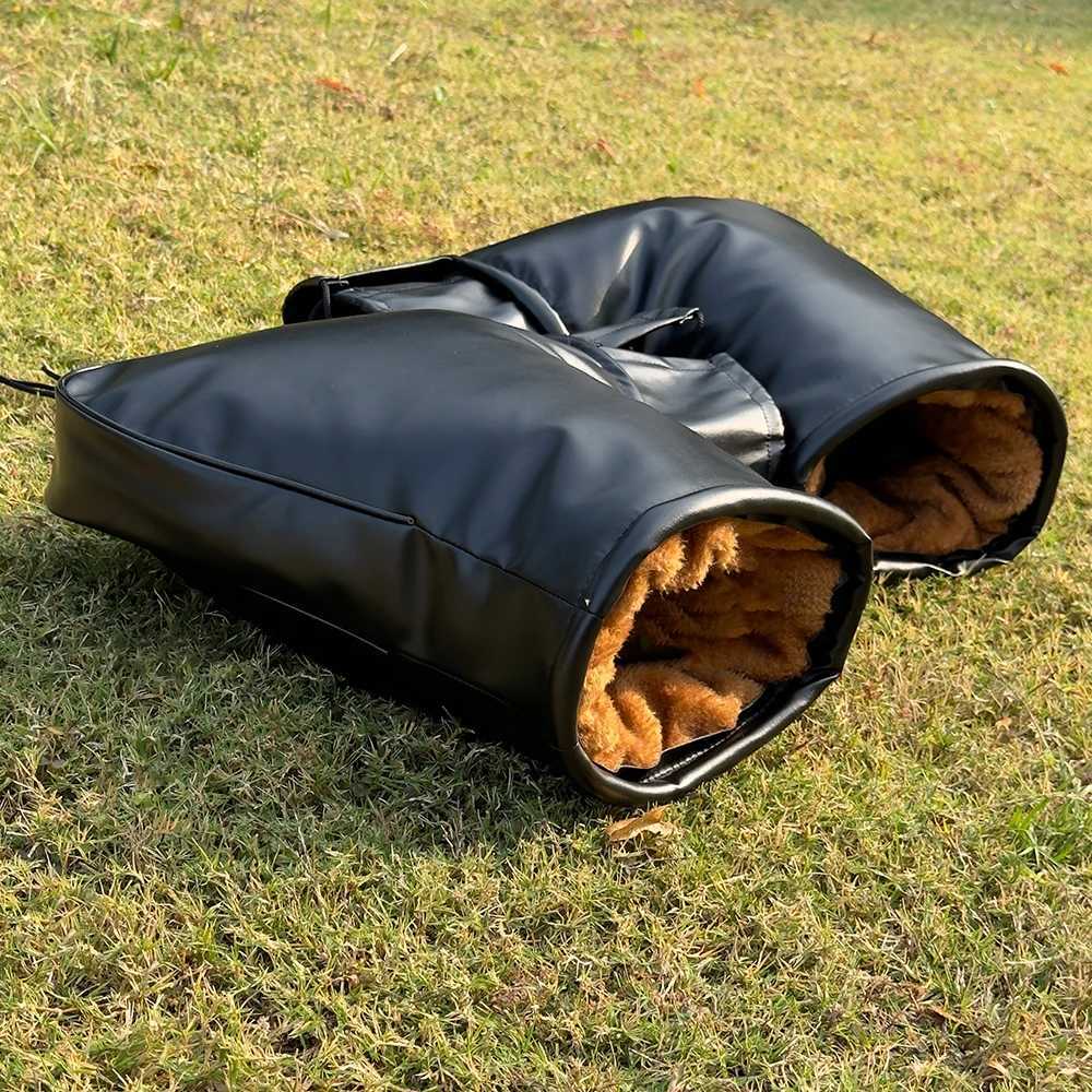 Motorcycle waterproof PU handlebar cover winter battery car windshield gloves warm handle thickening to keep warm and cold-proof S25118