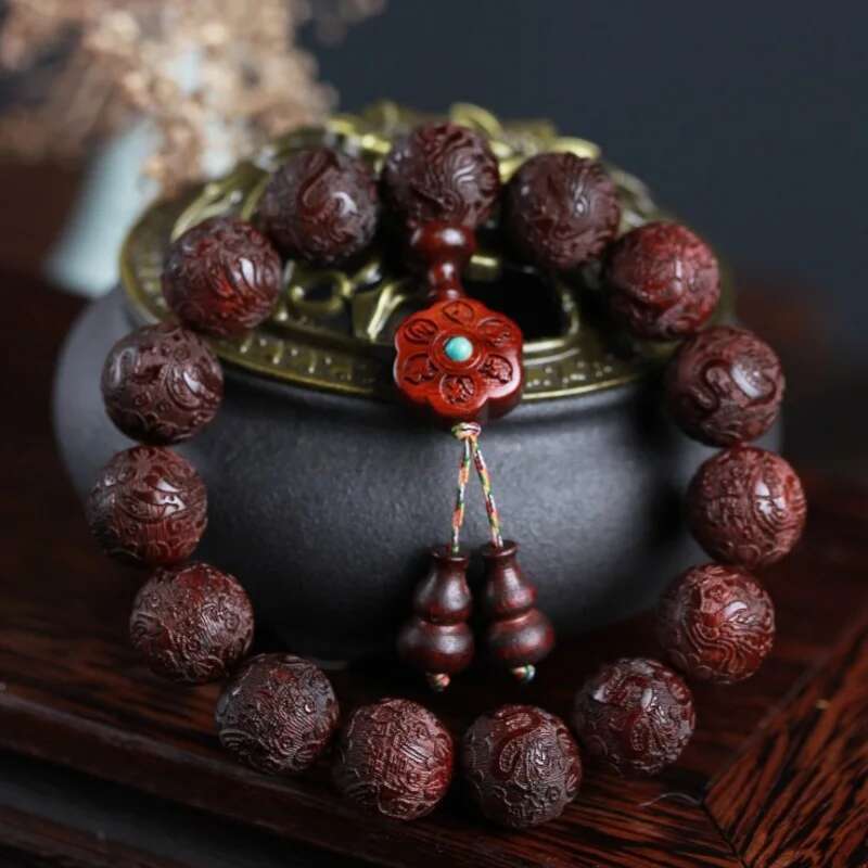 Small Leaf Rosewood Carving Rosary Guanyin Bracelet Hand-Held Four-Sided Buddha Pattern Prosperity Brought by the