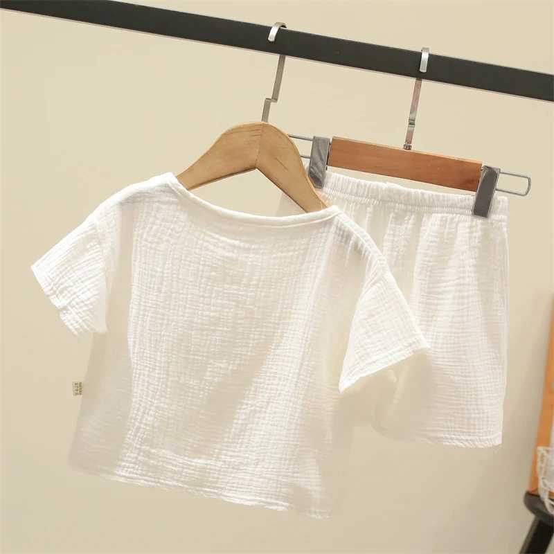 Summer childrens clothing set suitable for 0-6Y boys and girls cotton linen plain weave set T-shirt top+shorts 2 pieces of baby terrace clothingXJ2504