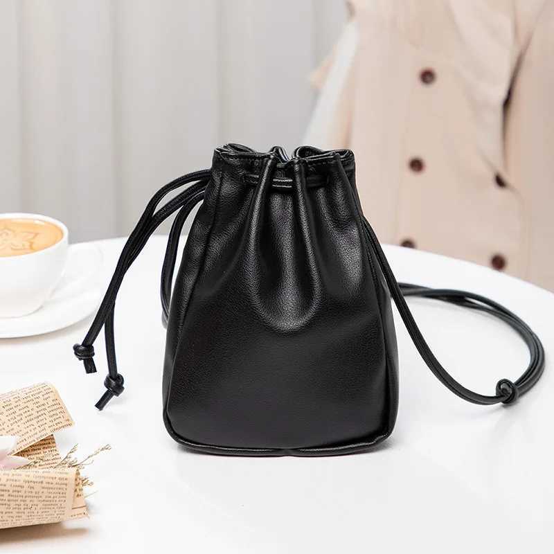 Casual Drawstring Bag Style Women Crossbody Bag Candy Color Lady Mini Bucket Bag for Mobile Phone Female Shoulder Purse WalletT251110