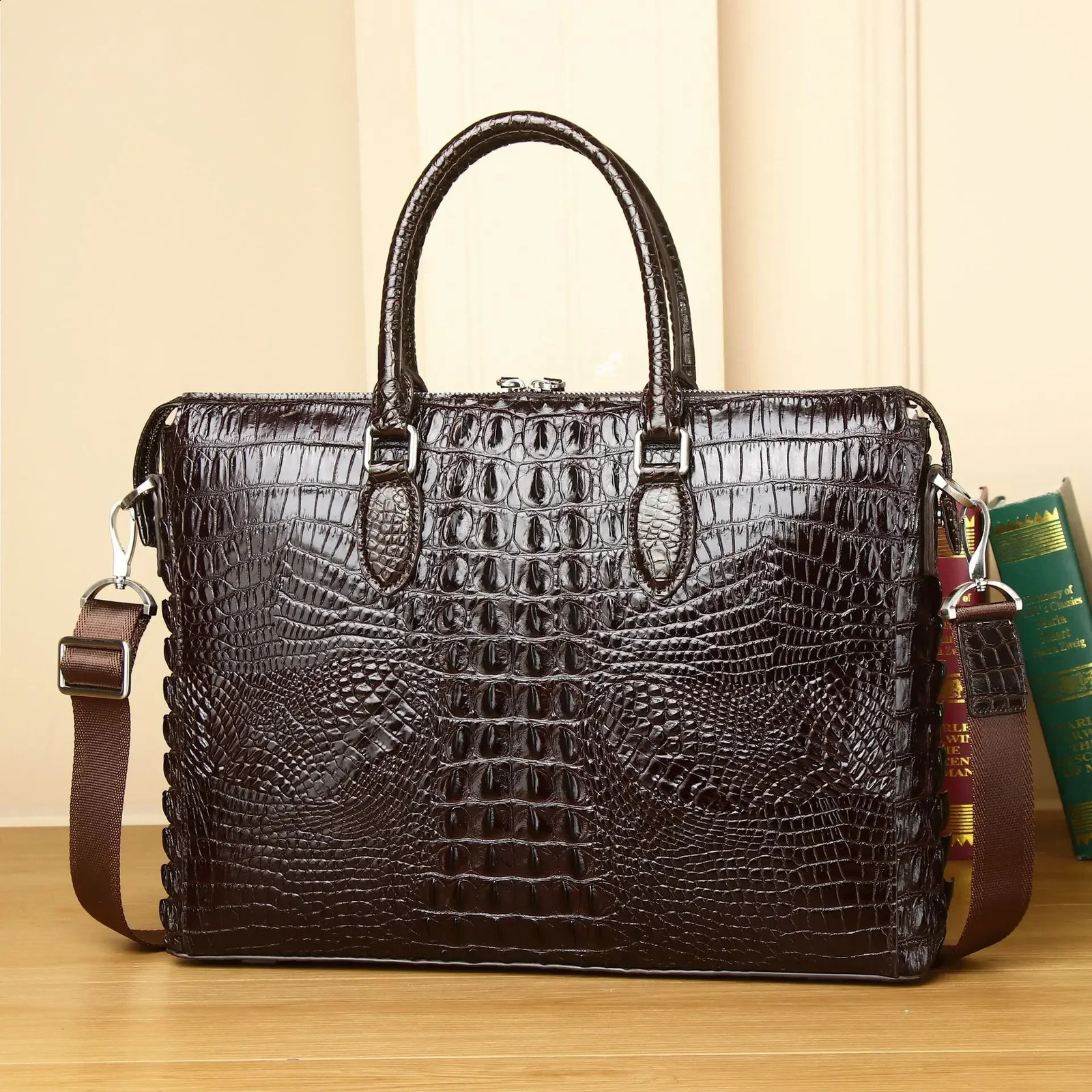 Alligator laptop bag made of genuine leather mens briefcase mens handbag mens messenger 14 inch computer bag 250410