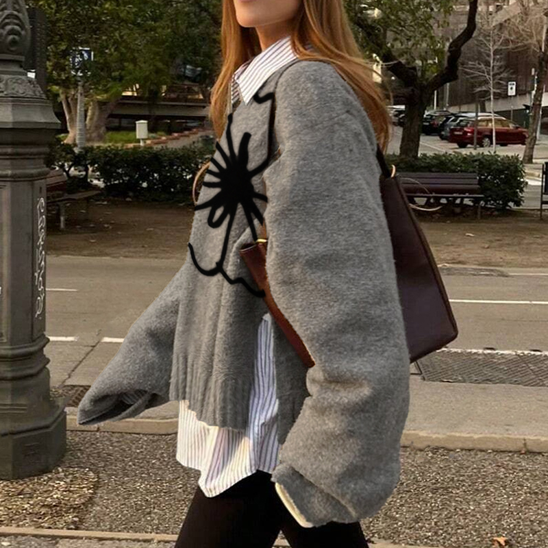 Women's color-block top, round-neck long-sleeved sweater, flower embroidery, slit at the bottom, casual street chic, popular in autumn and winter