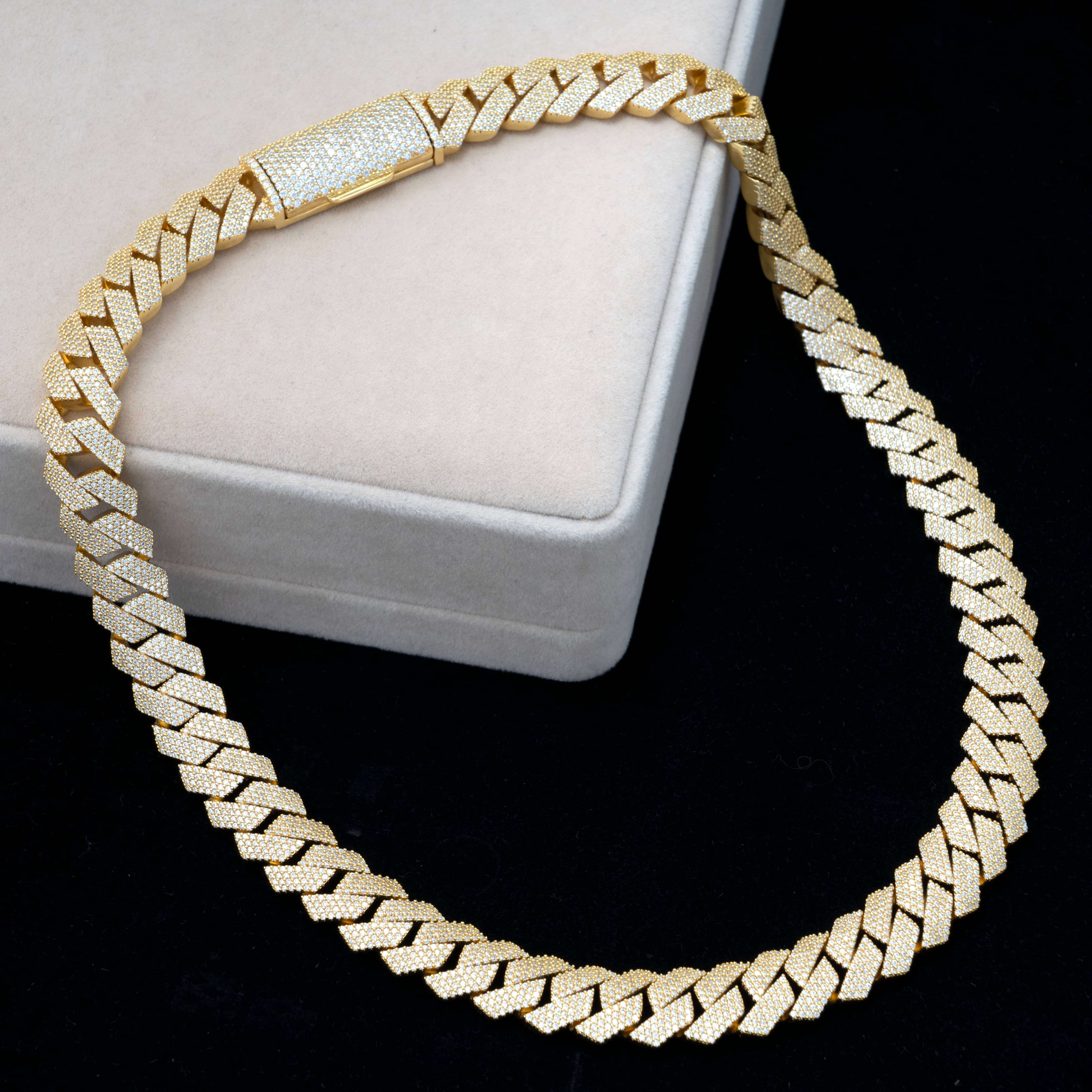 Bussdown Necklace 15mm Width Moissanite Diamond 925 Sterling Silver Necklace Vvs Cuban Link Chain Iced Out Necklace Cuban Chain