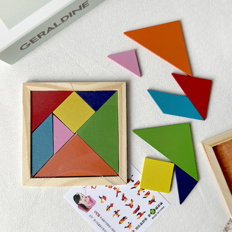 Thickened wooden tangram puzzle block assembly toy size 11.2x11.2x0.6cm, very popular among little children