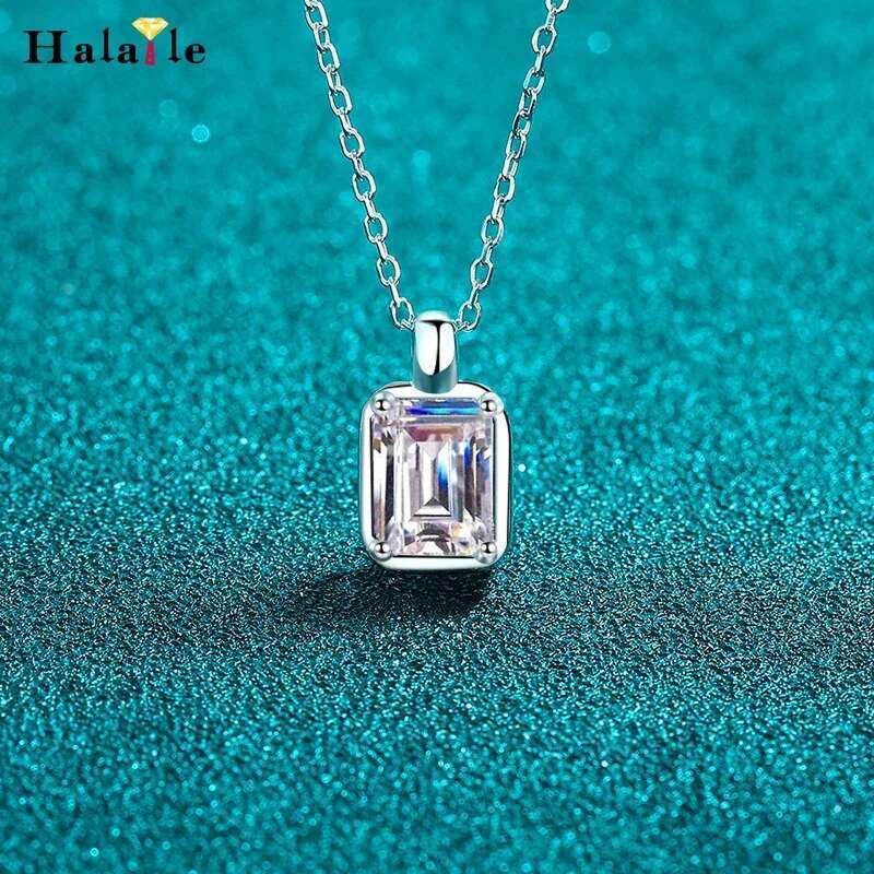 Halaile D Color Moissanite S Sterg Sier Sugar cube Pendant Necklace with GRA Neck chain Fine jewelry Women's Dainty Gift