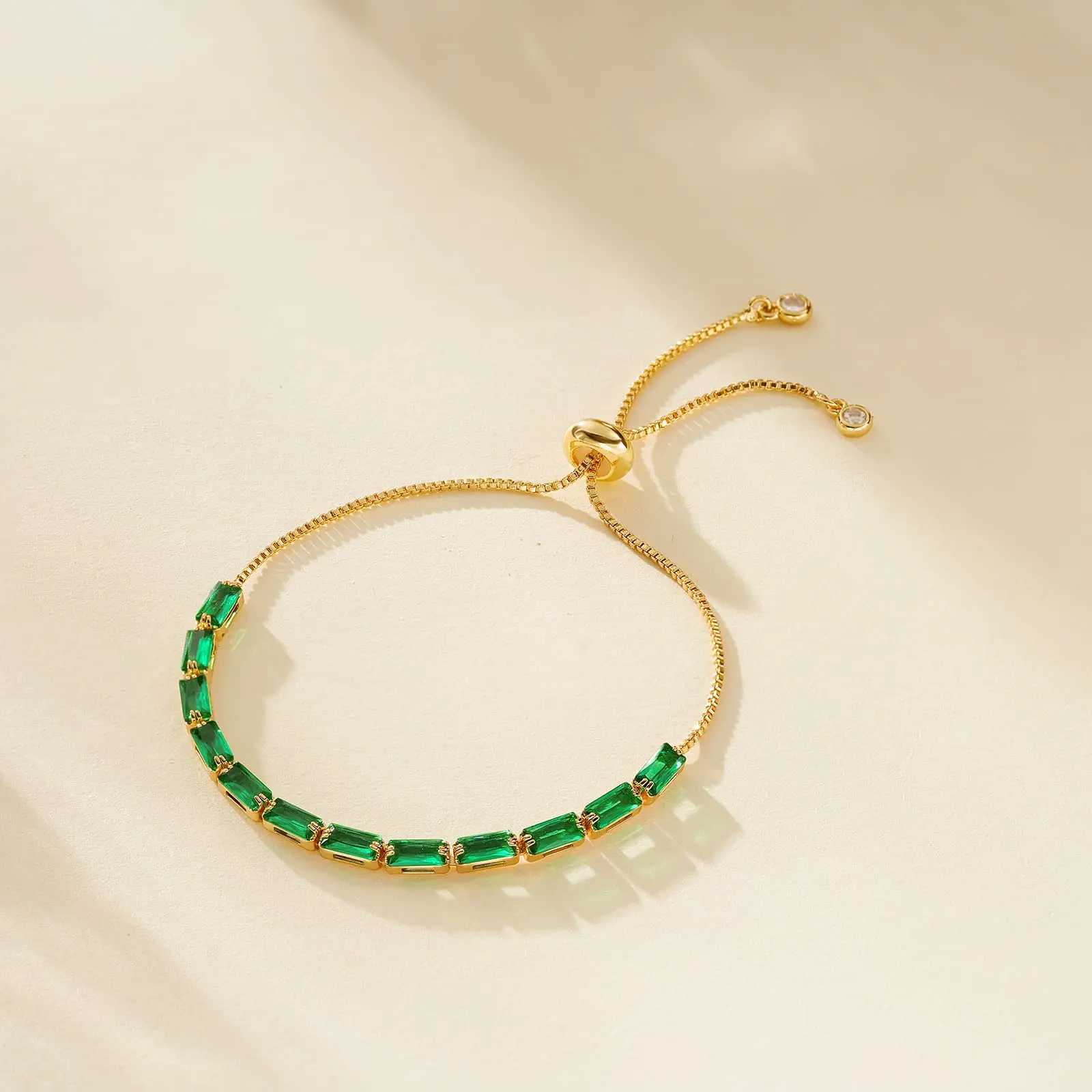 Emerald diamond set square gold color simple vintage style womens adjustable bracelet Exquisite luxury jewelry birthday giftC250410