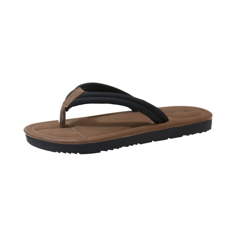 Women 2025 summer new sandals large size slippers niche fashion flat high sense of flip-flops French evening style pinch toe flip-flops