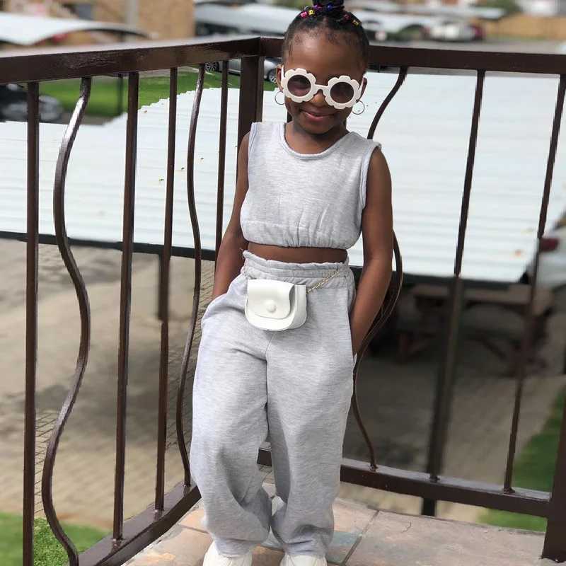 1-10Y Childrens Girls Clothing Set Childrens Clothing Pure Cotton Sleeveless Fashion Top+Weight Loss Pants Summer Childrens Clothing SetXJ250410