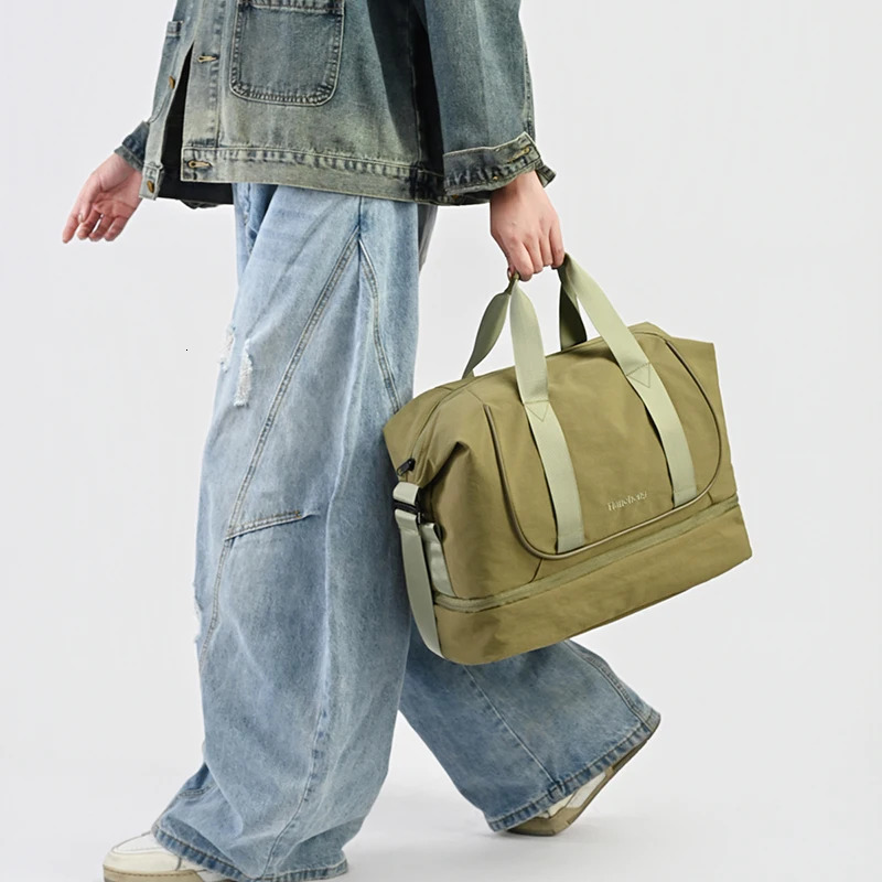 Large capacity high-quality travel luggage - gym and night carry on adjustable shoulder strap Multi Pocket sports handbag 251110