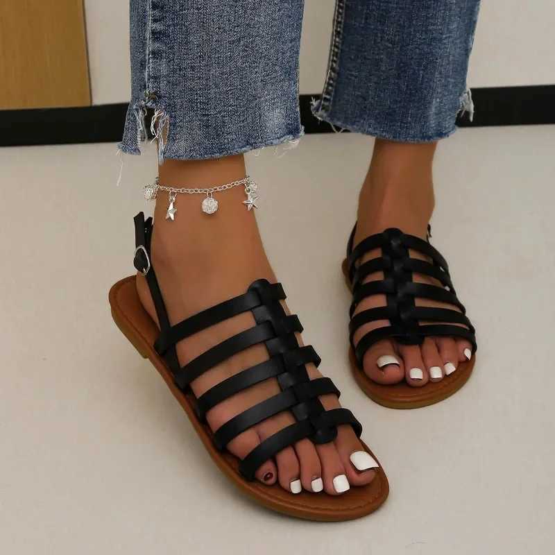 Womens flat shoes summer 2024 new Bohemian ethnic style soft sole N-slip large beach shoesXJ250410