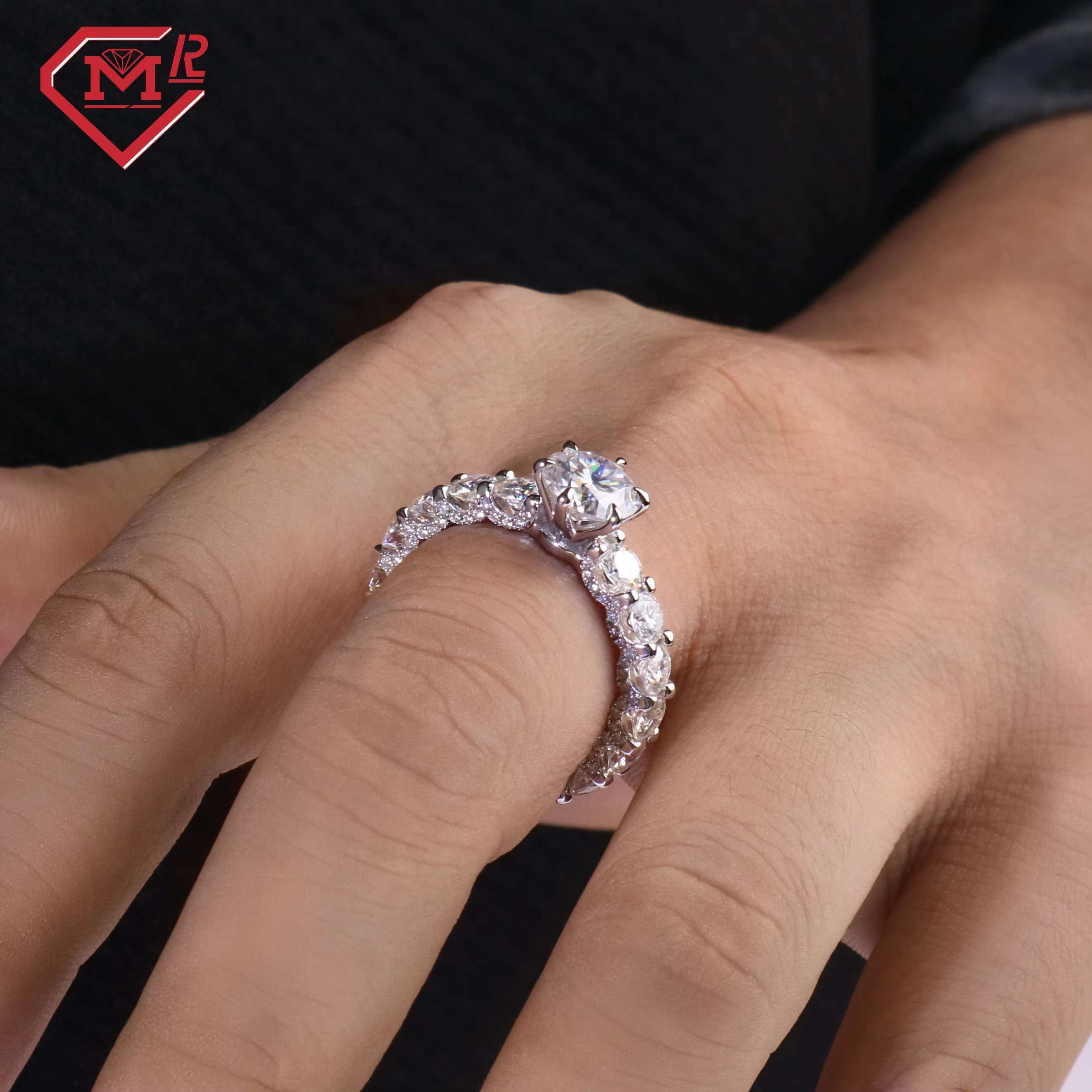 Custom Moissanite Engagement Ring S925 Gra Certificated Luxury Tennis Hip Hop VVS Moissanite Ring