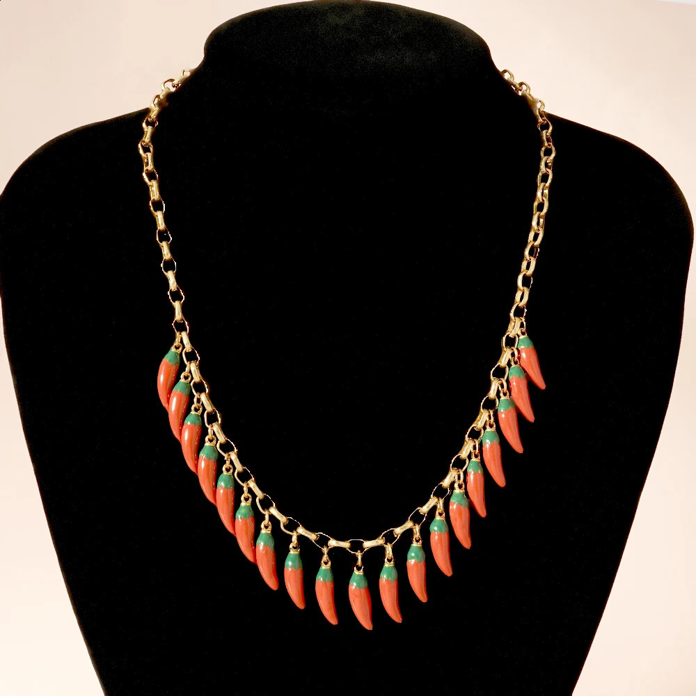 Fashion Trend Red Chili Tassel Pendant Necklace Vegetable Adjustable Jewelry Banquet Womens Gift 250409