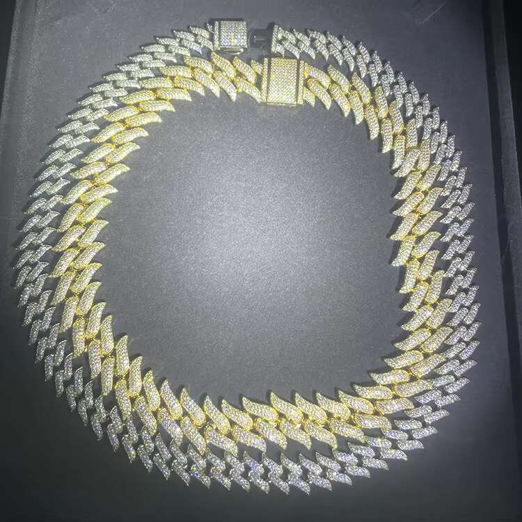 Fashion Customized Solid Silver High Quality Moissanite Diamond Spiked Chain Link for Jewelry Gift