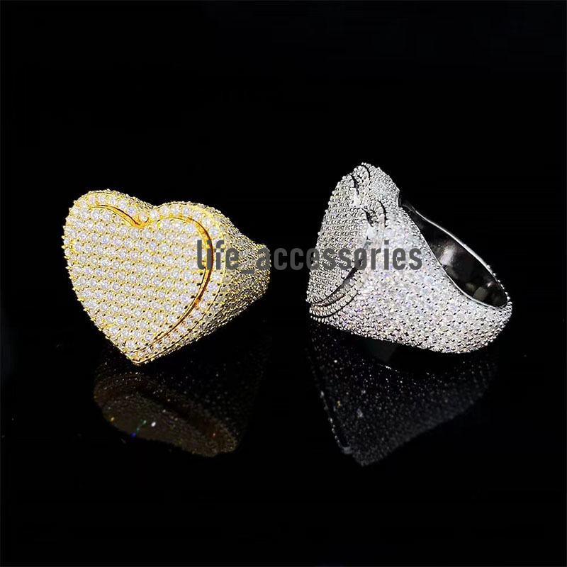 Hip Hop Gold Plated Jewelry Iced Out Diamonds Small Round Moissanite Heart Ring for Men