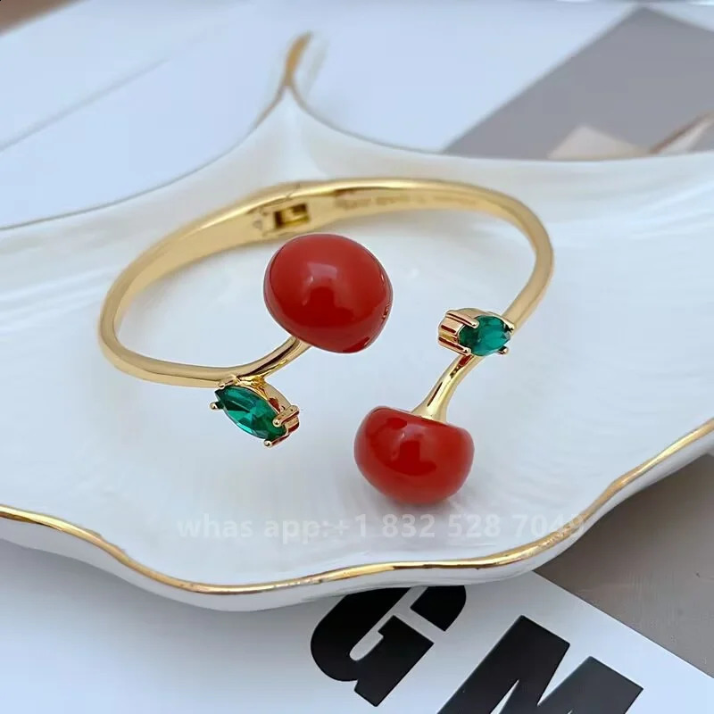 Kate Jewelry 14K Gold Bracelet Exquisite Jewelry Womens Christmas Gift 250407